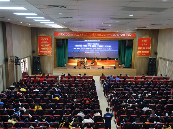 Hội thảo “Những vấn đề kinh tế vĩ mô Việt Nam: Cơ hội, thách thức và định hướng tương lai”