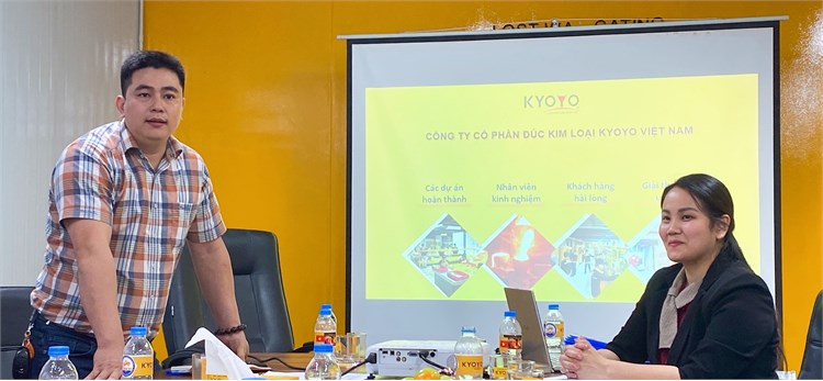 Giảng viên khoa Quản lý kinh doanh thực tế doanh nghiệp tại Công ty Cổ phần đúc kim loại Kyoyo Việt Nam
